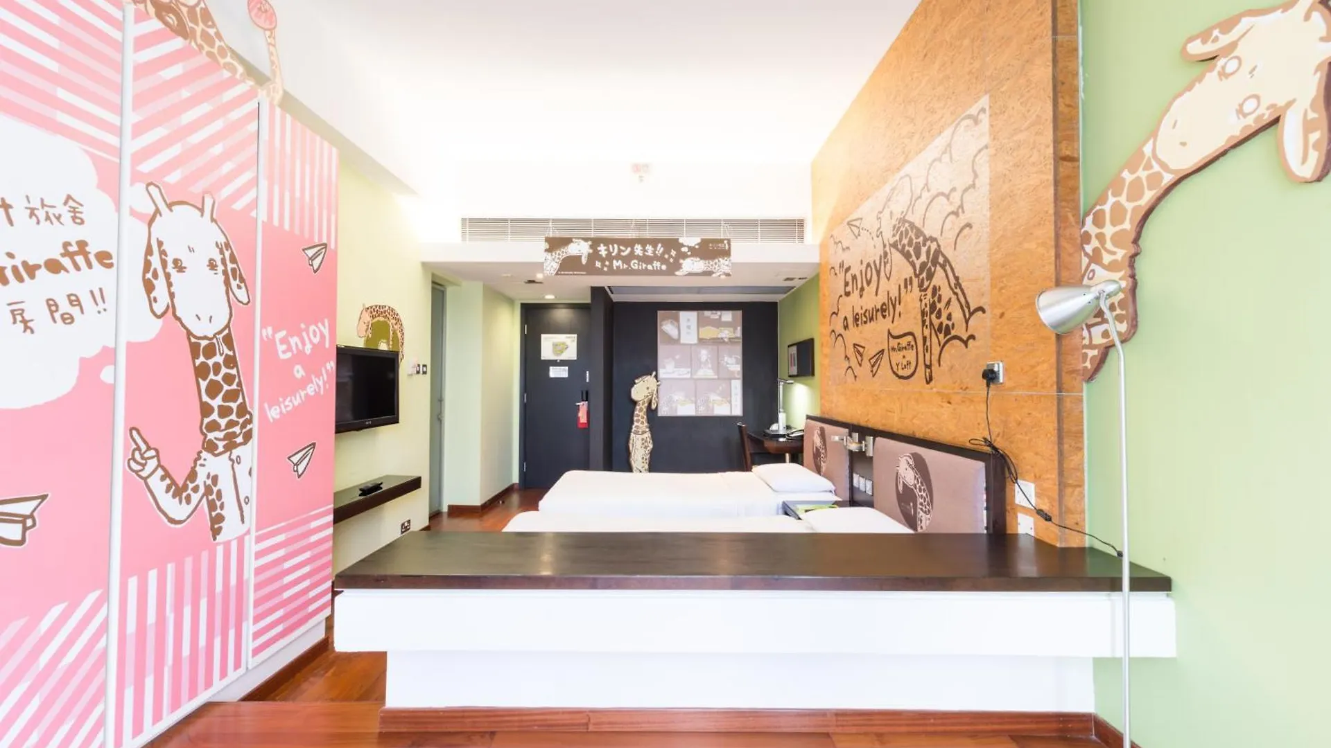 Отель Y Loft Гонконг 3*,  Китай